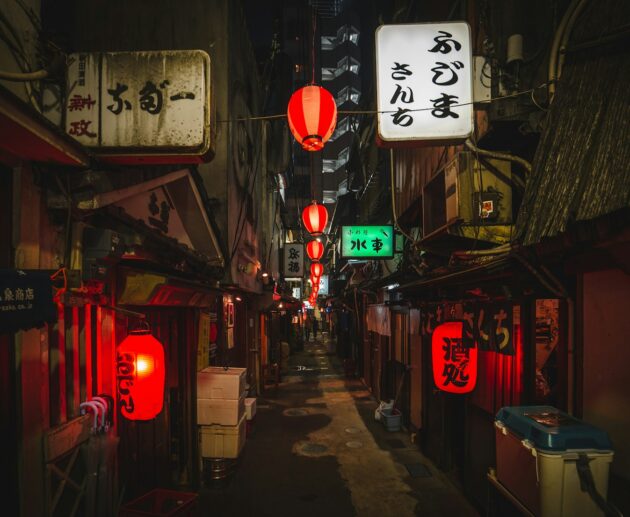 streets during nighttime