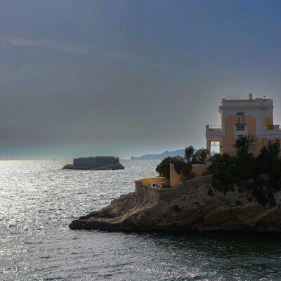 Where to Get Cannabis in Marseilles, France online