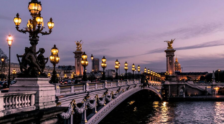 Where to Get Cannabis in Paris Online