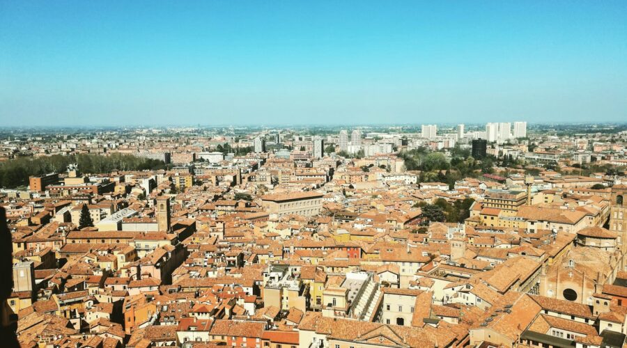 Buy Cannabis in Bologna online