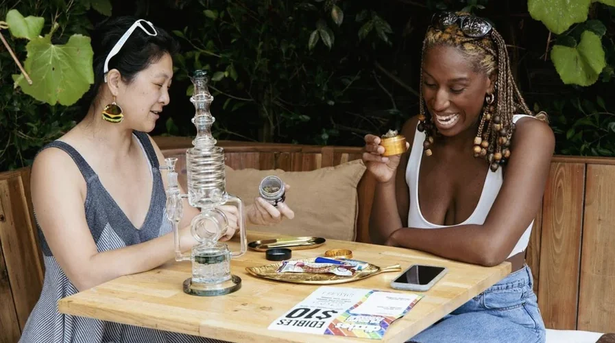 Best Dispensaries in Los Angeles